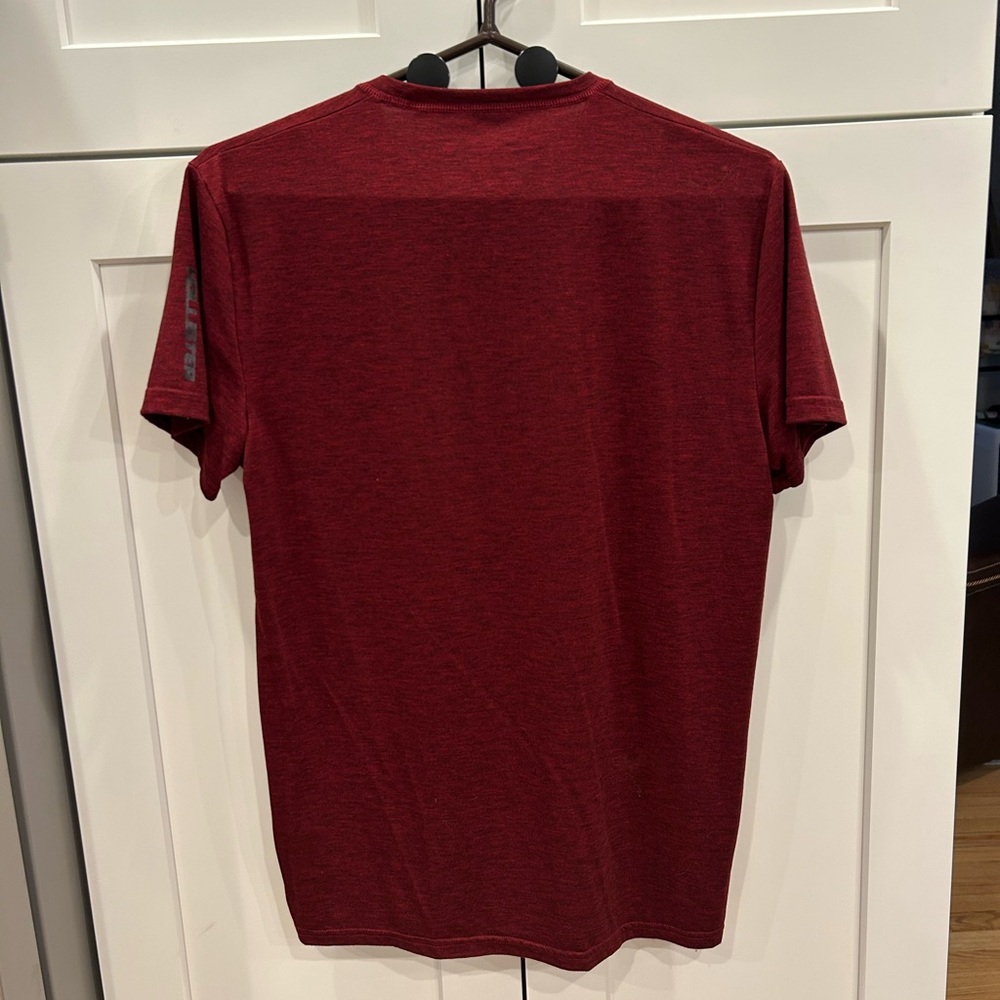 Hollister lot of 2 men’s sport knit t-shirts - Picture 8 of 8